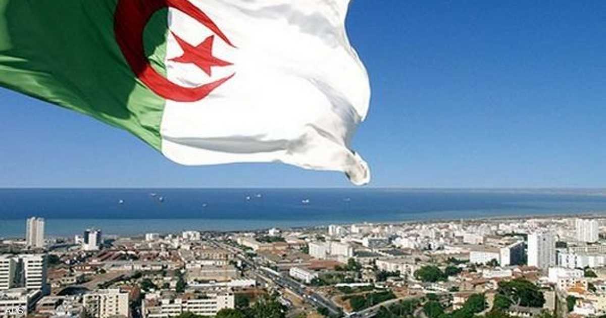 الجزائر.. تعديل وزاري يشمل حقيبة الخارجية