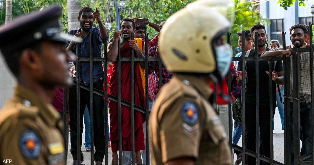 خطوة صينية تقرب سريلانكا من حزمة إنقاذ صندوق النقد