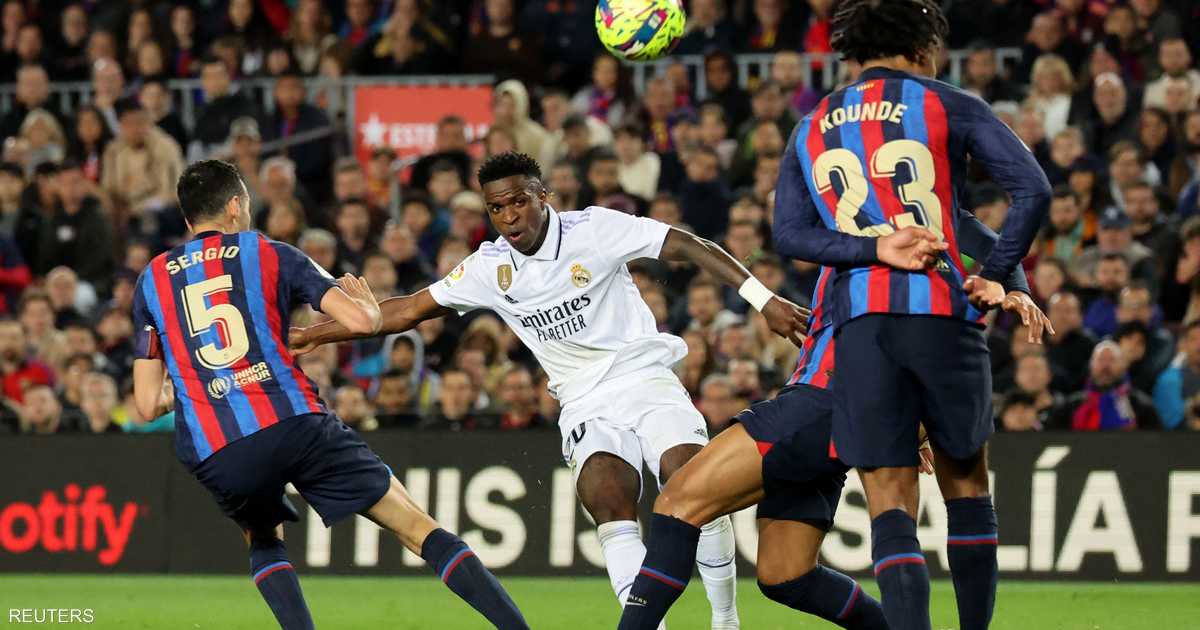 بالهدف القاتل.. برشلونة يصعق ريال مدريد في الكامب نو