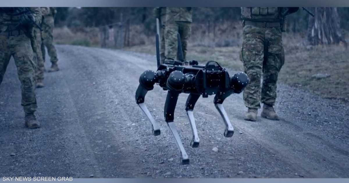 “الروبوت الكلب” يعمل حتى قبل أن ينطق الجنود