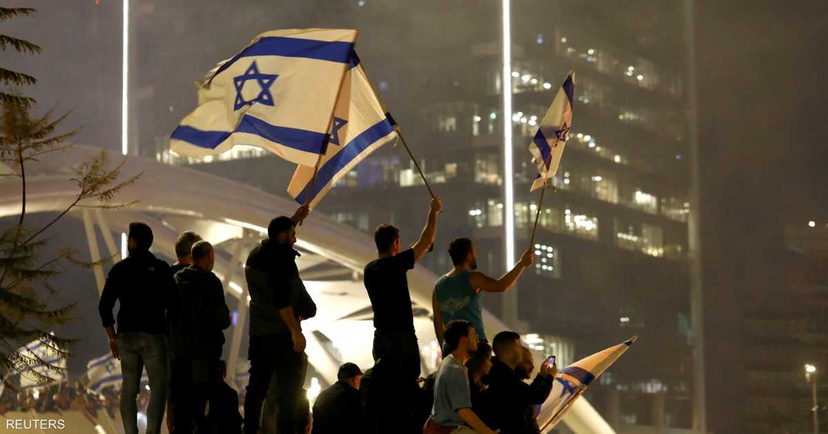 إنهاء الإضراب العام في إسرائيل وترحيب سياسي بعد خطوة نتنياهو