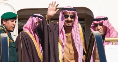 السعودية تسلم هدية خادم الحرمين الشريفين من التمور لعدد من الدول
