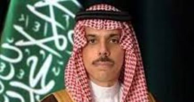 وزير الخارجية السعودي يبحث مع نظيره العُماني العلاقات الثنائية وسبل تطويرها